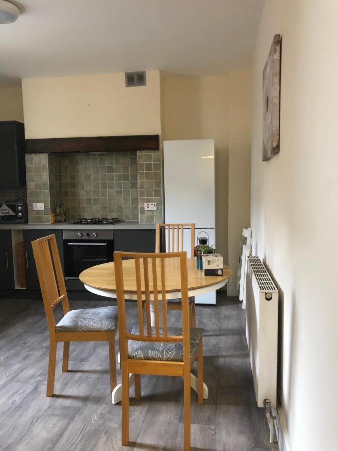 Comfortable Home, Town Centre, Free Parking,Multiple Rooms Cheltenham Dış mekan fotoğraf