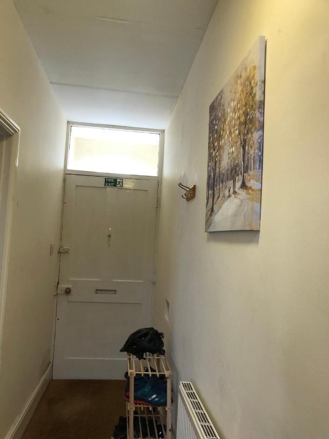 Comfortable Home, Town Centre, Free Parking,Multiple Rooms Cheltenham Dış mekan fotoğraf