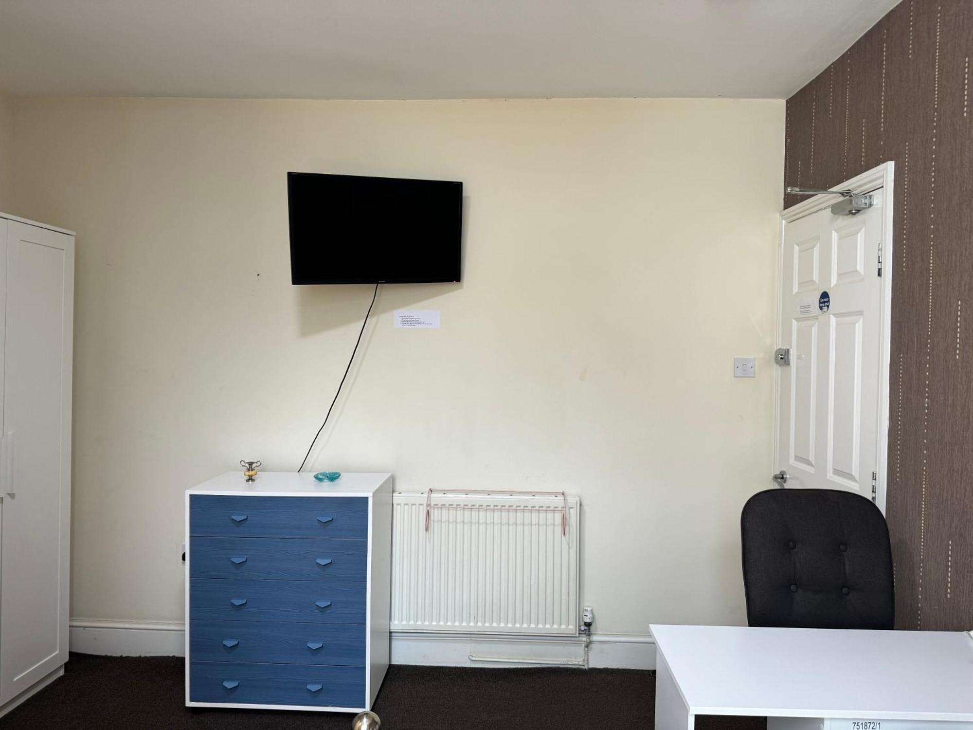 Comfortable Home, Town Centre, Free Parking,Multiple Rooms Cheltenham Dış mekan fotoğraf